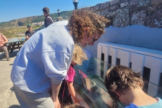 Phoebe at Marine Tank Session